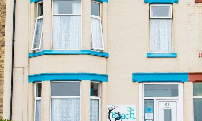 Redcar House | The Beach Side