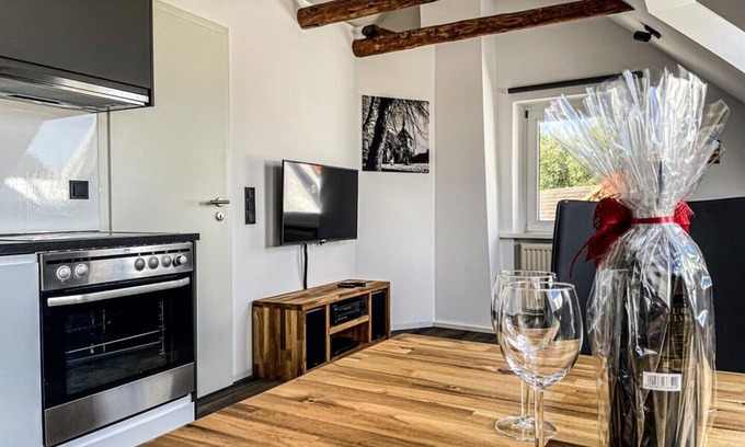 Rysum Apartment | Mühlenkieker apartment in the historic terp village of Rysum in the immediate vicinity of the North