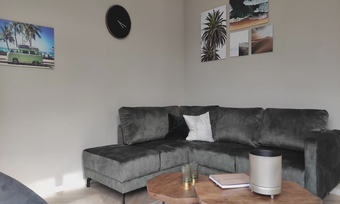 Lathum Ski Chalet | Chalet on the recreational lake and the Veluwe