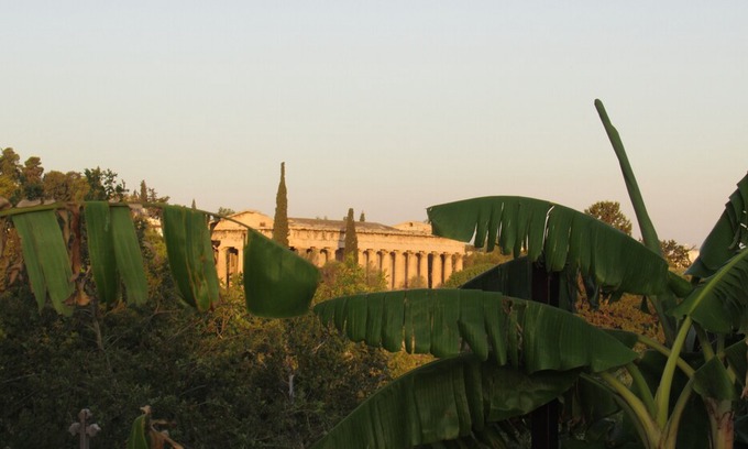 Thissio House | an alternative under Acropolis