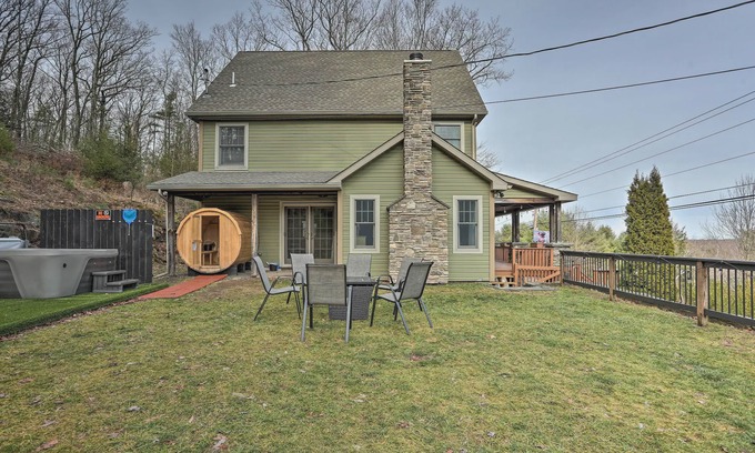 Paupack House | Large Yard and Games Edgewater Escape in Paupack!