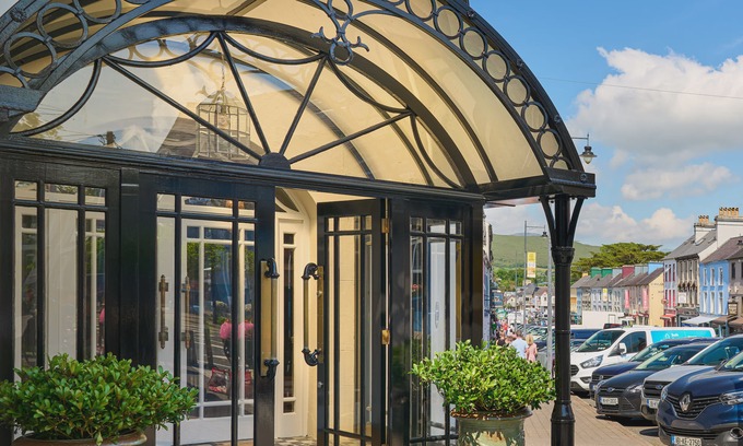 Kenmare Hotel | The Lansdowne Kenmare