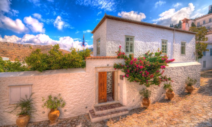 idhra Hotel | Cotommatae Hydra 1810