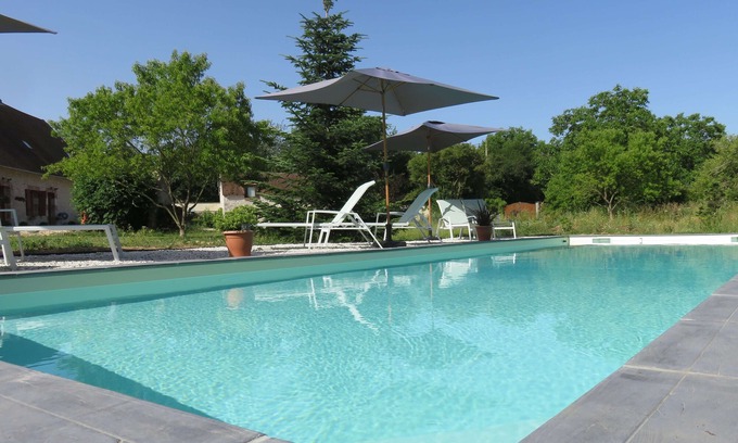 Saint-Brisson-sur-Loire Bed & Breakfast | Chambres d'Hôtes L’Échappée Belle