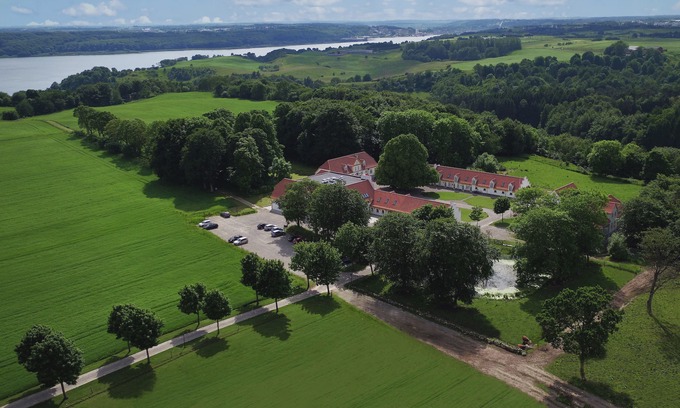 Hobro Hotel | Bramslevgaard