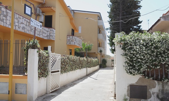 Fiumenaro Bed & Breakfast | B&B Le Dune Beach