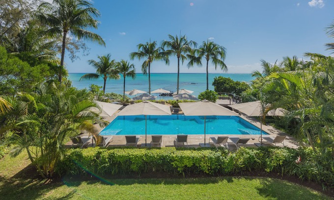 Mont Choisy Hotel | Mon Choisy Beach R.