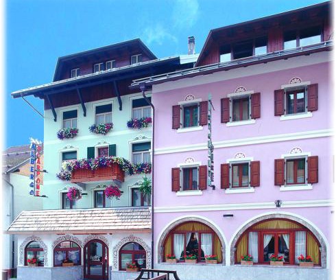 Forni Avoltri Hotel | Albergo Scarpone