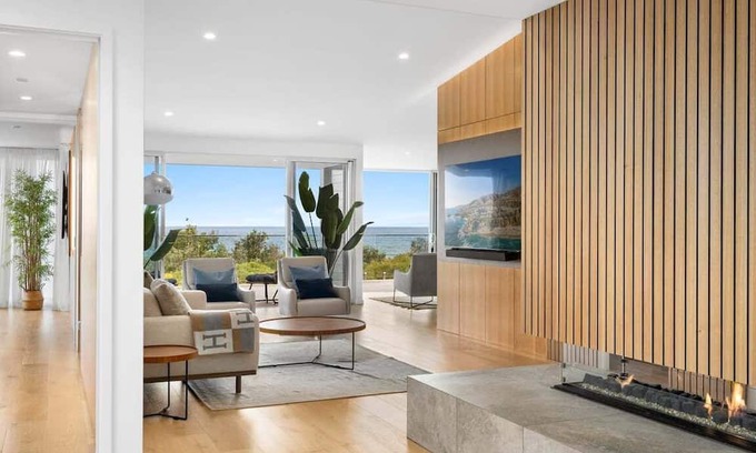 Marcus Beach Villa | Bombora Beach House in Noosa