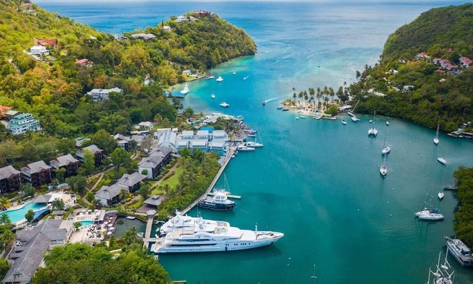 Marigot Bay Apartment | Tranquil Vistas of Marigot