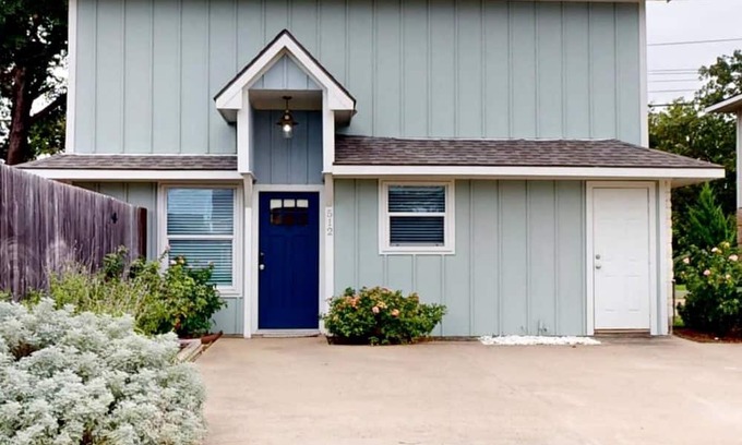 College Station Cottage | Cozy Modern Farmhouse Retreat Near Central Park in College Station, Texas