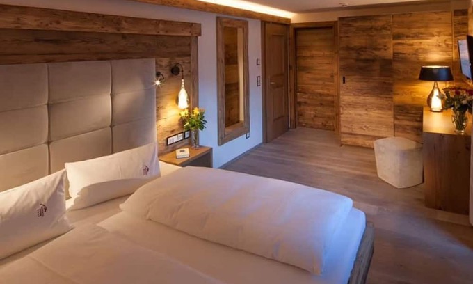 Damuels House | Double room Alpine Liefstyle with half board - Berghotel Madlener