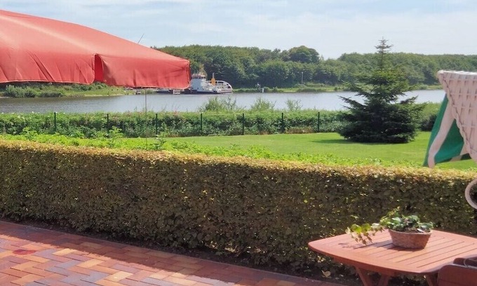 Schafstedt House | Holiday apartment in Schafstedt with Wi-Fi