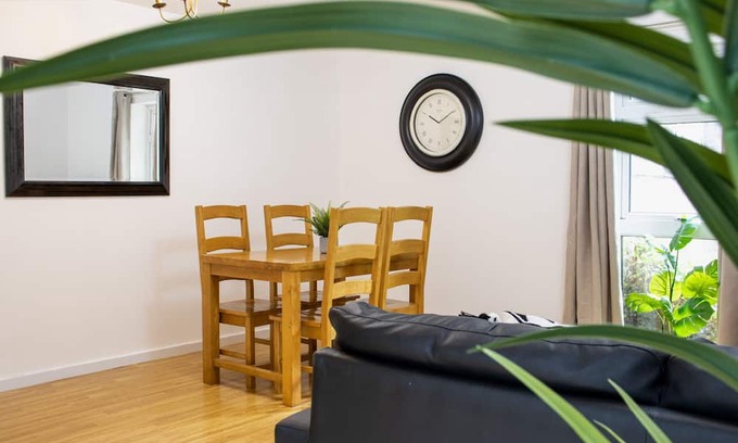 Telford Apartment | Telford Centre - 2 Bed Apartment