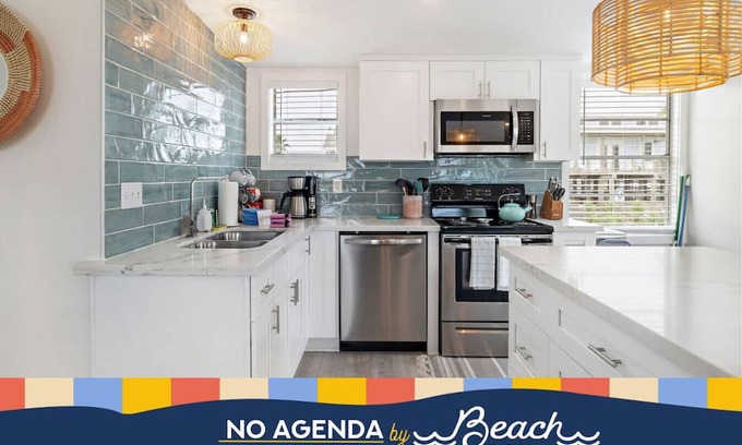 Jamaica Beach House | Cozy Beach House w/Fire Pit, Deck & Game Room