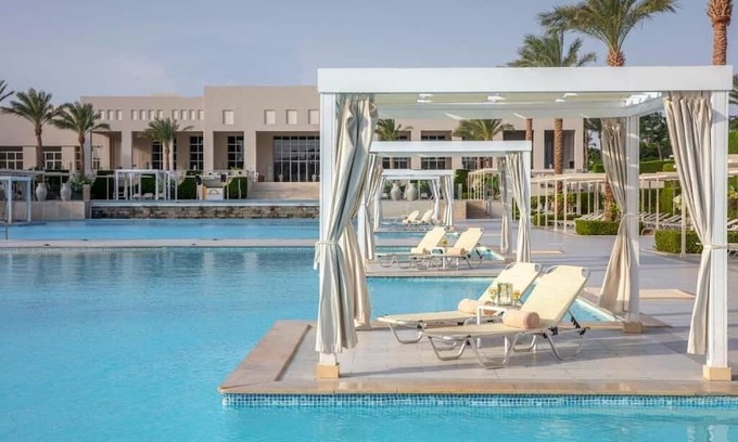 Makadi Bay Hotel | Relax & Play – All-Inclusive 5★ Resort with Golf, Water Park & Beach Access