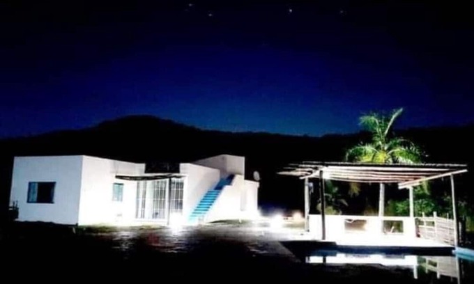 Santiago Villa | Quinta con alberca en el barrial Santiago NL