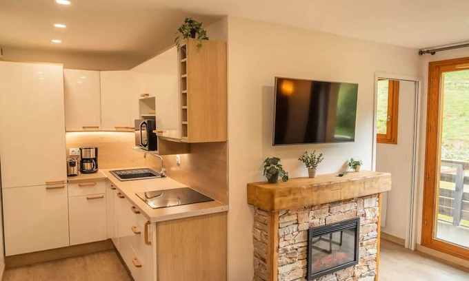 Les Orres Apartment | Residence Les Hauts De Preclaux - 2 Rooms for 6 People