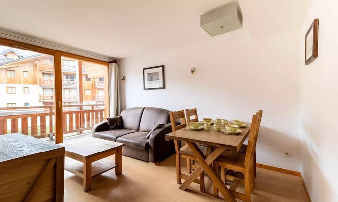 Les Orres Apartment | Residence Le Parc Des Airelles - Pleasant apartment at the foot of the slopes