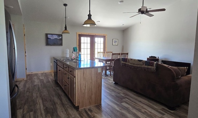 Dillon Cabin | Rustic cabin charm with modern comforts—your cozy escape to nature awaits!