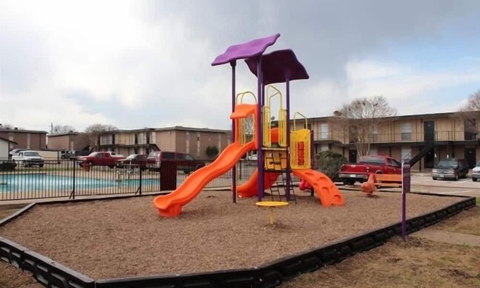 South Arlington Apartment | The Mirage 274 I Comfy 2 Bed 1.5 Bath