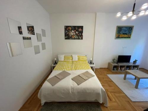 Ujlak Apartment | Julia Apartman