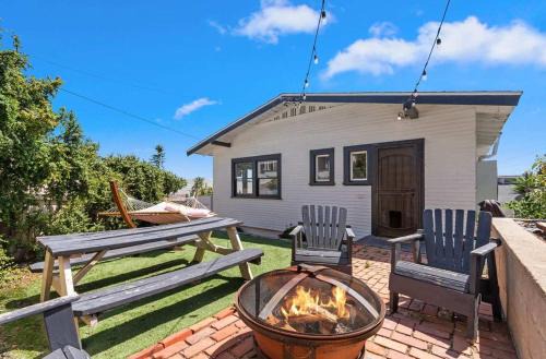 Mission Hills House | Navigate Stays Oasis w Views Hot Tub & Backyard
