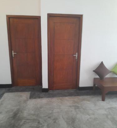 Kamburugamuwa Apartment | Mirissa Sylph family guest